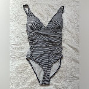 One piece bathing suit, size 8, navy/white stripes, Niptuck Swim‎